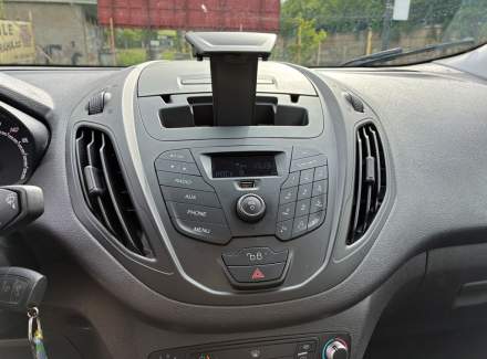 Ford - Tourneo Courier