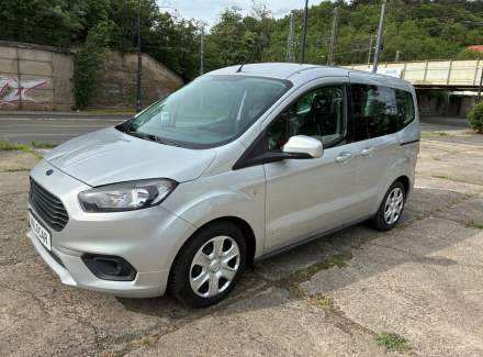 Ford - Tourneo Courier