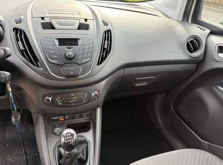 Ford - Tourneo Courier