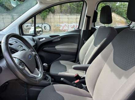Ford - Tourneo Courier