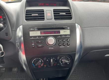 Suzuki - SX4