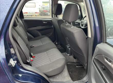 Suzuki - SX4