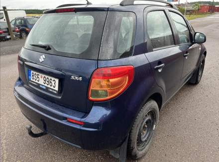Suzuki - SX4