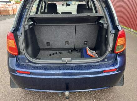 Suzuki - SX4