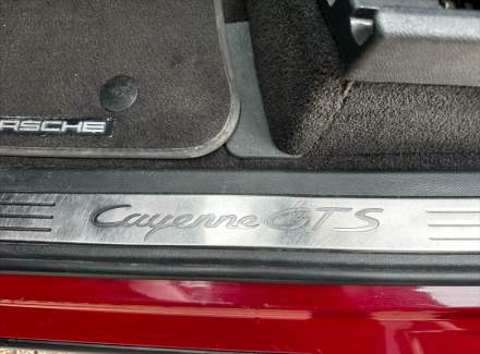 Porsche - Cayenne