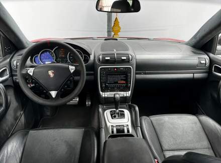 Porsche - Cayenne
