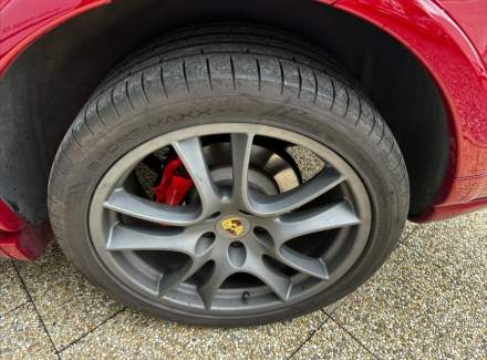 Porsche - Cayenne