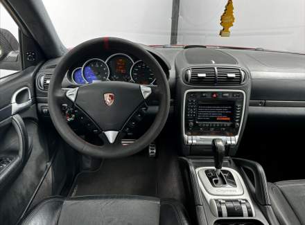 Porsche - Cayenne