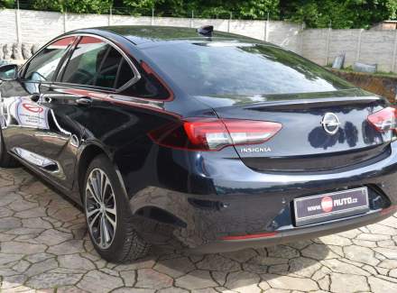 Opel - Insignia