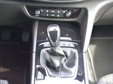 Opel - Insignia