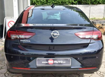 Opel - Insignia