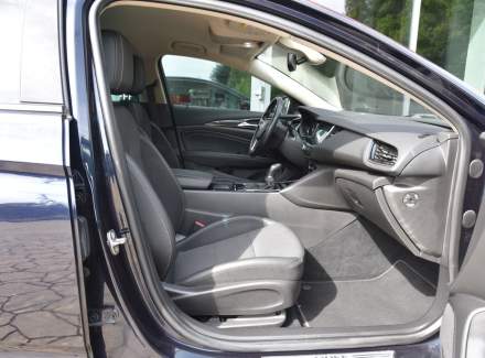 Opel - Insignia