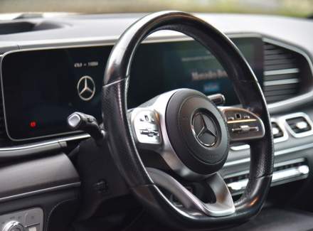 Mercedes-Benz - GLS