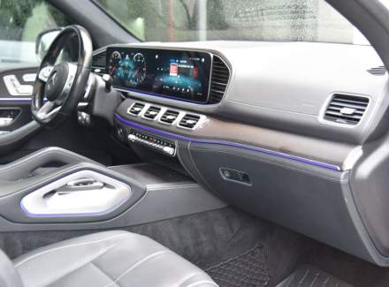 Mercedes-Benz - GLS