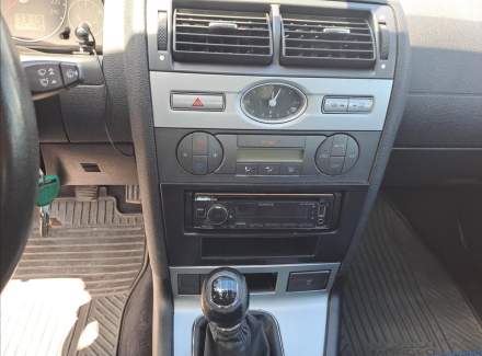 Ford - Mondeo
