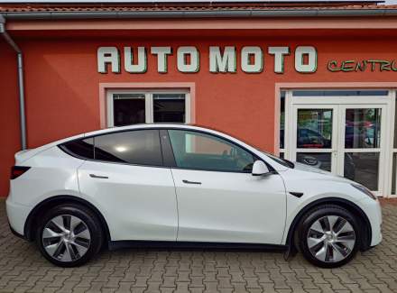Tesla - Model Y