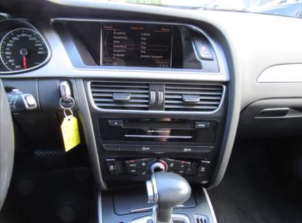 Audi - A4