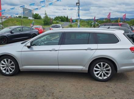 Volkswagen - Passat