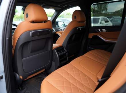 BMW - X5