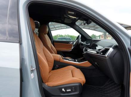 BMW - X5