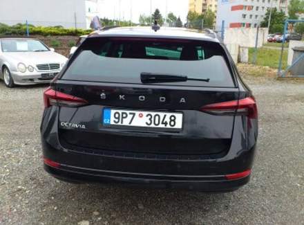Škoda - Octavia