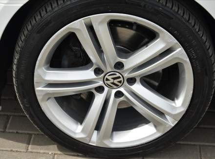 Volkswagen - Passat CC
