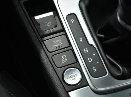 Volkswagen - Passat CC