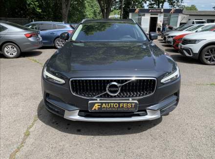 Volvo - V90