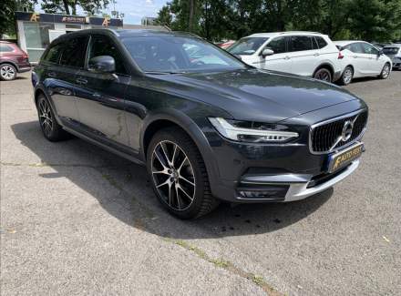 Volvo - V90