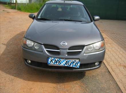 Nissan - Almera