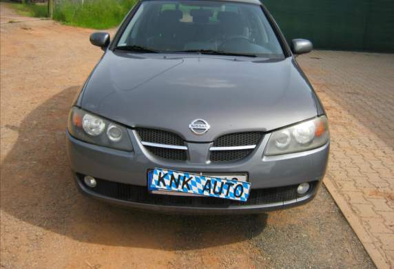 Nissan - Almera