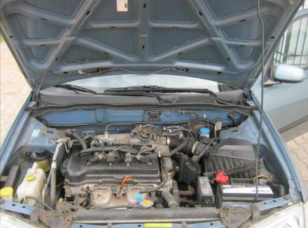 Nissan - Almera