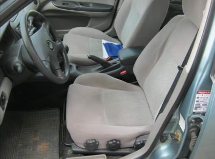 Nissan - Almera
