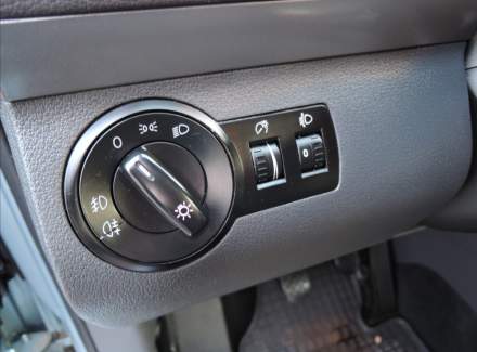 Volkswagen - Touran