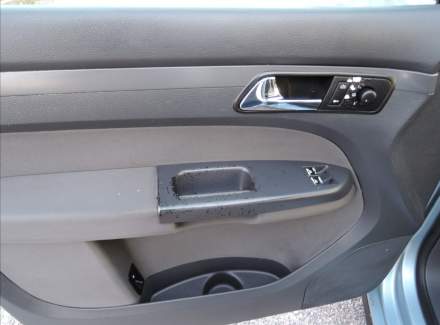 Volkswagen - Touran