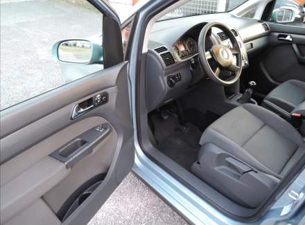 Volkswagen - Touran