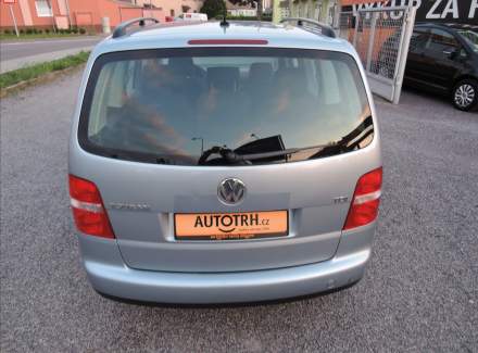 Volkswagen - Touran