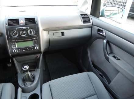 Volkswagen - Touran