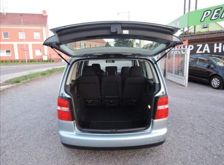 Volkswagen - Touran