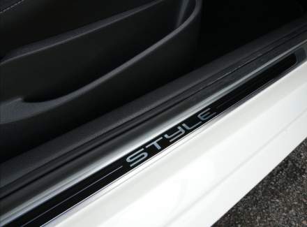 Volkswagen - Polo