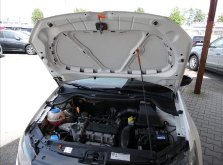 Volkswagen - Polo