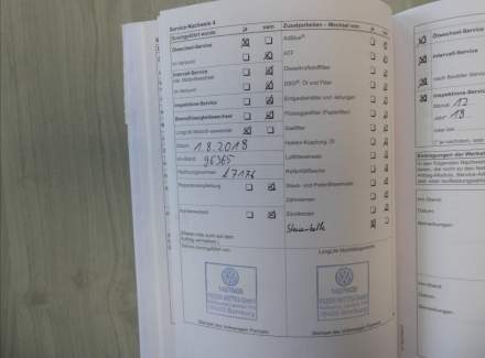 Volkswagen - Polo