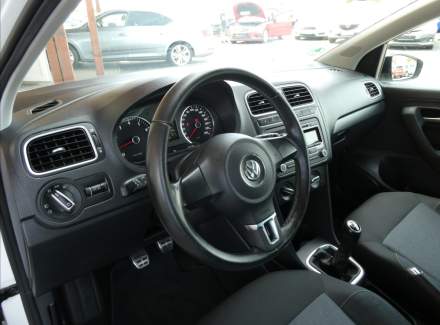 Volkswagen - Polo