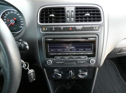 Volkswagen - Polo