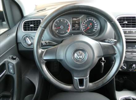Volkswagen - Polo