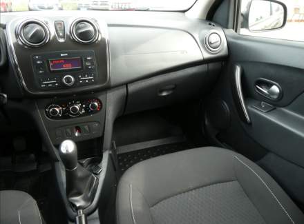 Dacia - Sandero