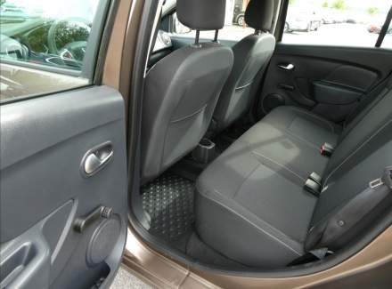 Dacia - Sandero