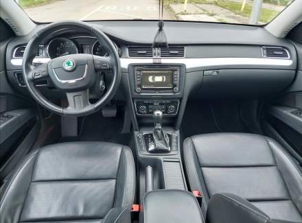 Škoda - Superb