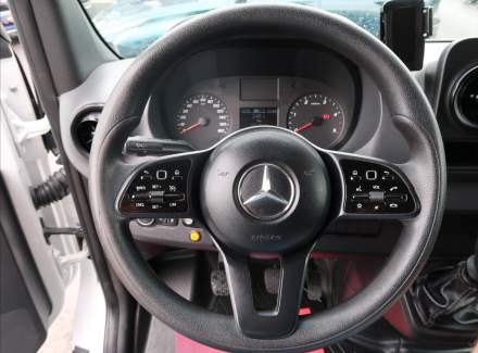 Mercedes-Benz - Sprinter