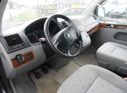 Volkswagen - Multivan
